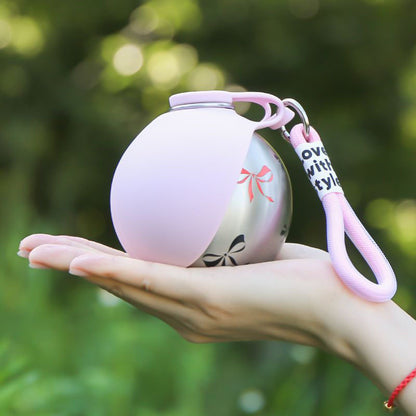 Portable water bottle for dogs going out